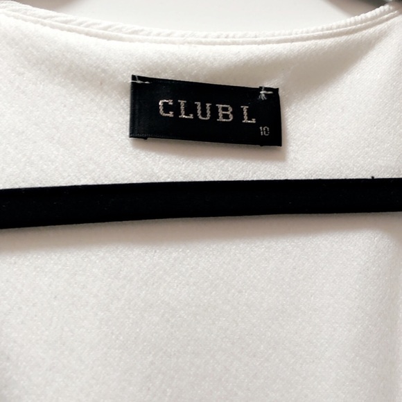 WHITE CAPE DRESS - Picture 2 of 2